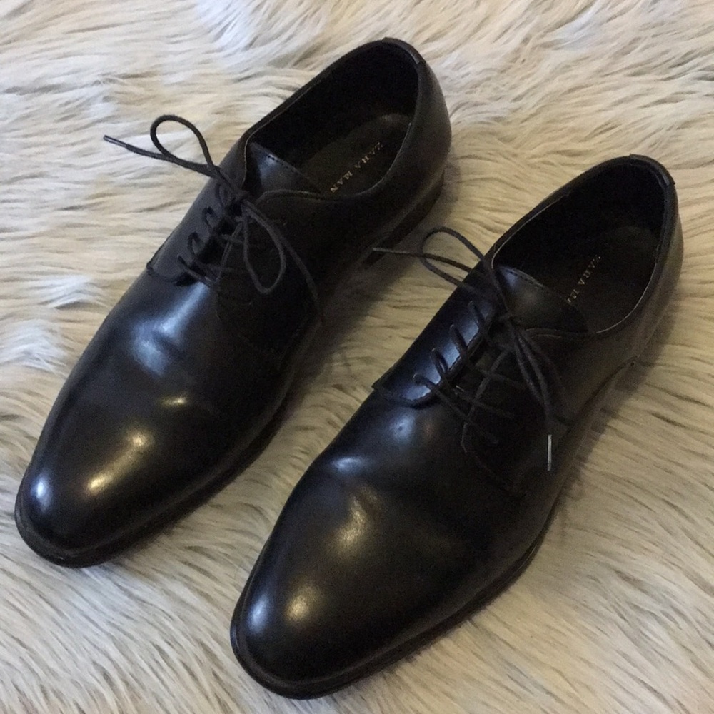 Men's Zara dress shoe -Black faux leather